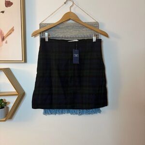Abercrombie & Fitch NWT Skirt size Small